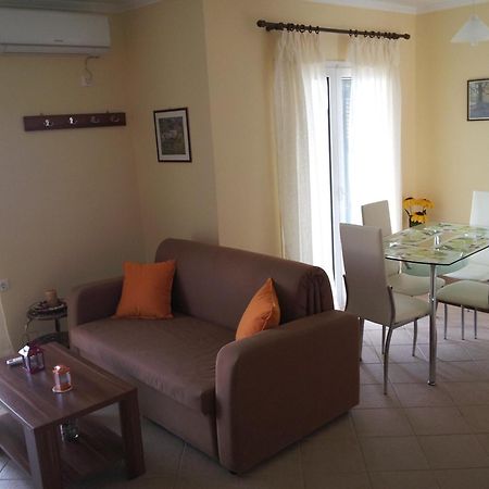 Natura Villas Drymon Buitenkant foto