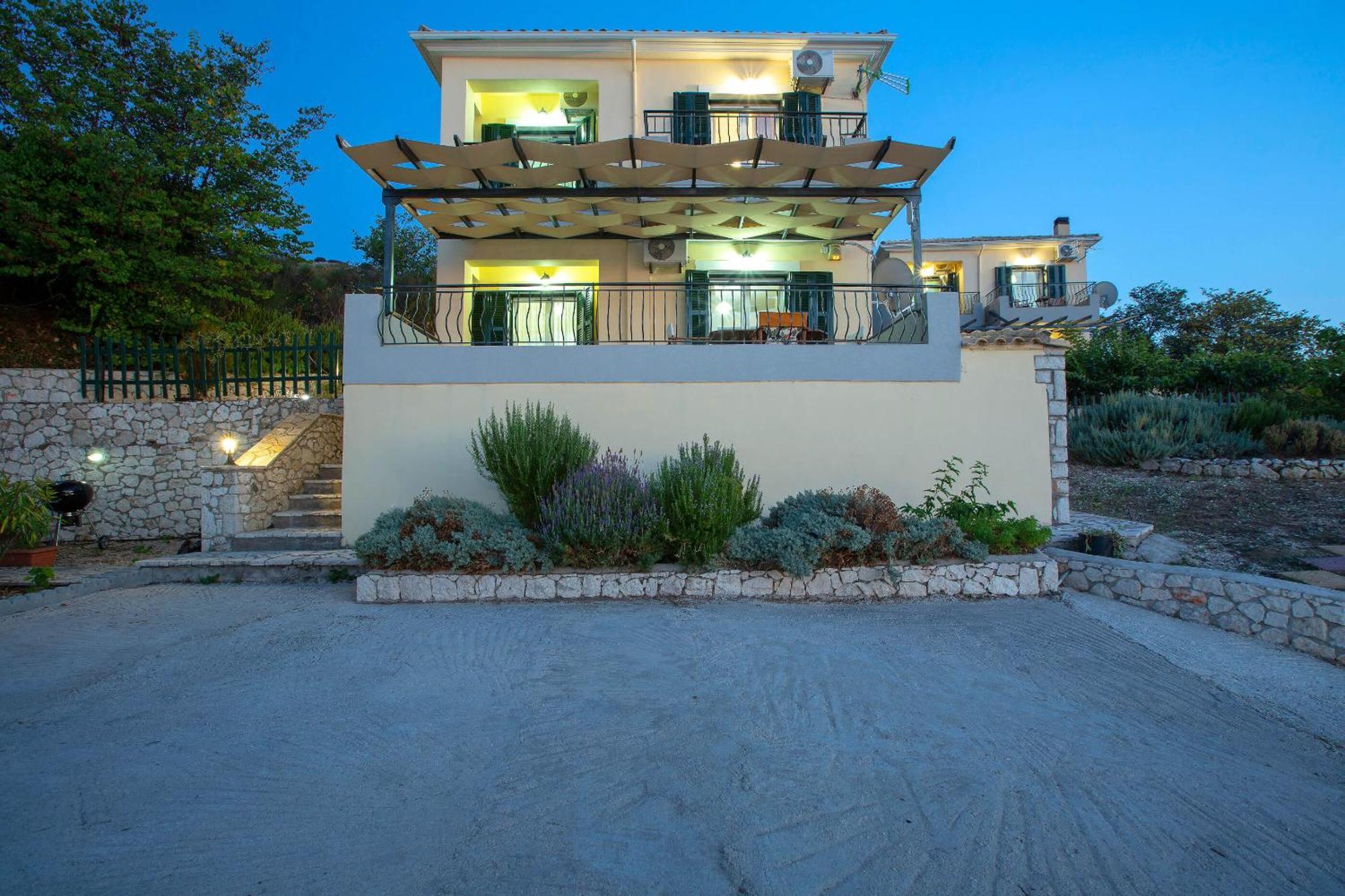 Natura Villas Drymon Buitenkant foto